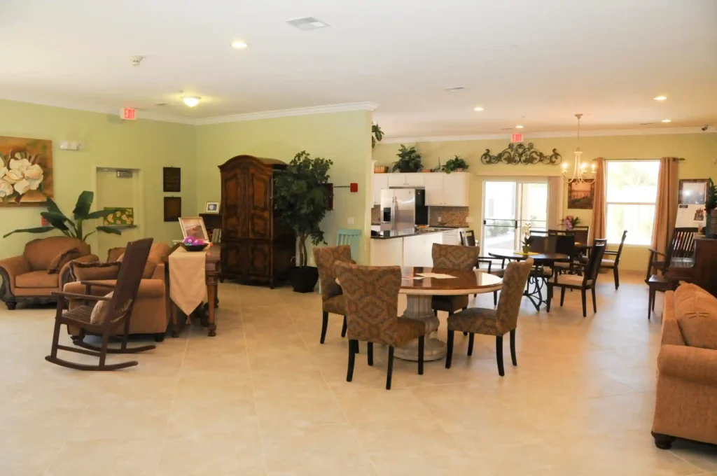 Inner Image of dining room at Nevada Memory Care. Here you can see chairs, tables etc.